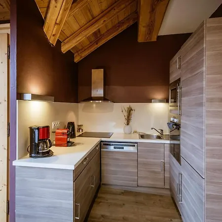 3 Pieces - 6 Pers, 4* - Proche Remontees Et Commerces, Balcons, Wifi, Animaux Bienvenus - Fr-1-263-213 * Valloire